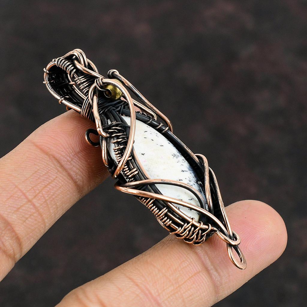 Кулон с дендритом и опалом, обернутый медной проволокой, кулон с дендритом и опалом, драгоценный камень, ювелирный подарок для друга, медные украшения ручной работы, кулон с камнем