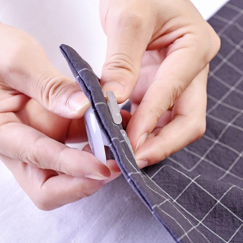 4/8 Pcs Comfoter Grippers Quilt Clip Clothes Pegs Durable Portable Blankets Sheet Clips Clamp Bed Duvet Fastener Home Holder