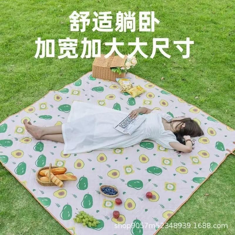 Heavy Duty Waterproof Picnic Mat Camping Outdoor Use 2m X 5-Layer Ultrasonic Bonded PVC Foam Pad Anti-Slip Moisture Proof