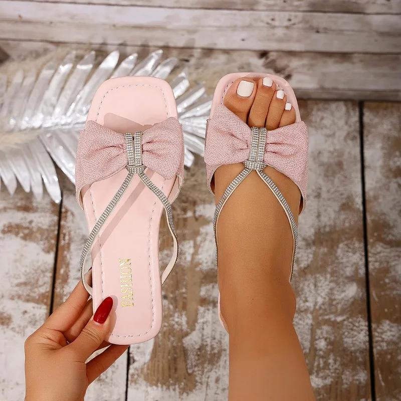 Мода Плюс Размер 2025 Лето Новые Женские С Квадратным Носком Низкий Каблук Бант Кристалл Шлепанцы Широкая Посадка Уличные Платье Повседневные Элегантные Сандалии