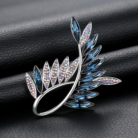 Elegant Leaves Shape Brooch Sparking Faux Crystal Rhinestone Inlaid Pin Suit Lapel Dress Badge Outfit Accessories
