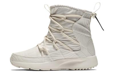 Женские кроссовки Nike Tanjun High Phantom AO0355-003