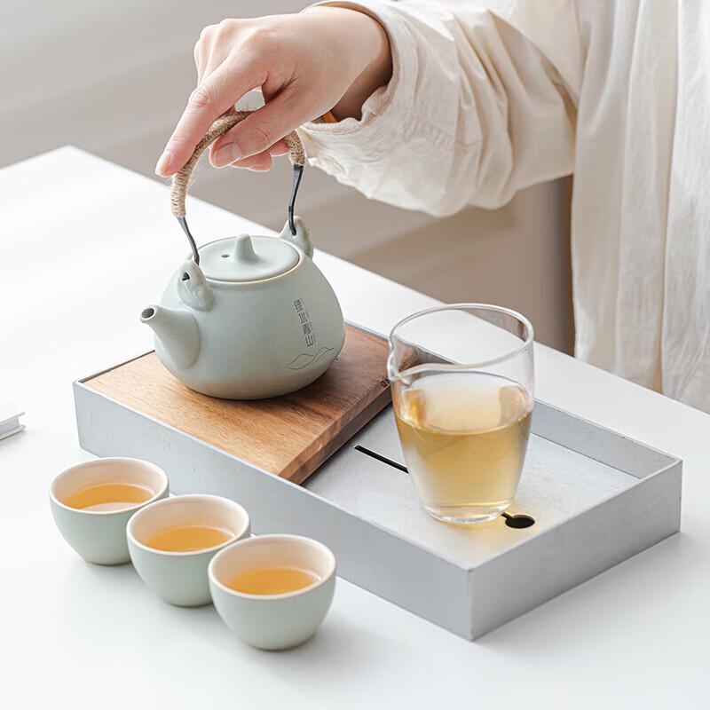 Chinese Style Ceramic Tea Set Gift Box