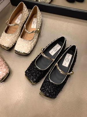 Женские туфли из твида. Балетки с пайетками на верхней части.