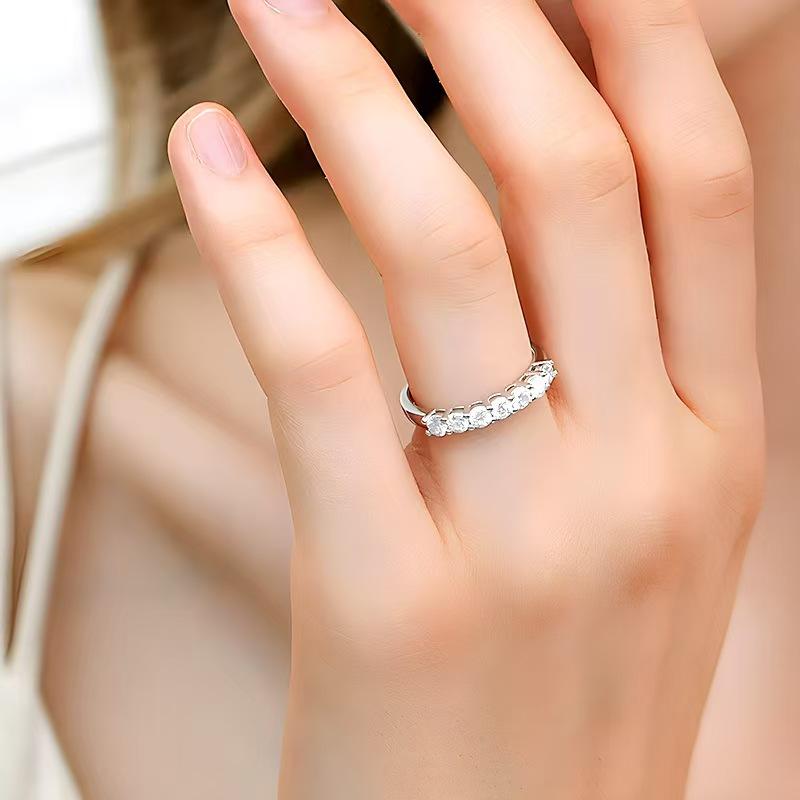 925 Silver Round Zircon Shiny Gorgeous Rings for Women Engagement Wedding High Quality Fine Jewelry
