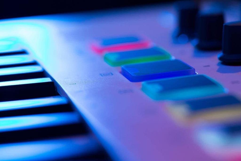 Arturia MINILAB MK2 SP Специальный набор-комплект MIDI-клавиатурный контроллер от Arturia [MINILAB MKII/PIGMENTS/Reason+] 25 клавиш