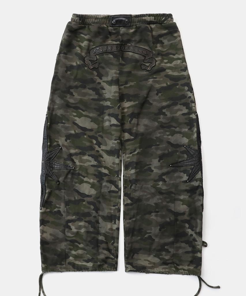 BADBLOOD Cosmo Patch 2-Way Curved Jogger Trousers - Green Camo