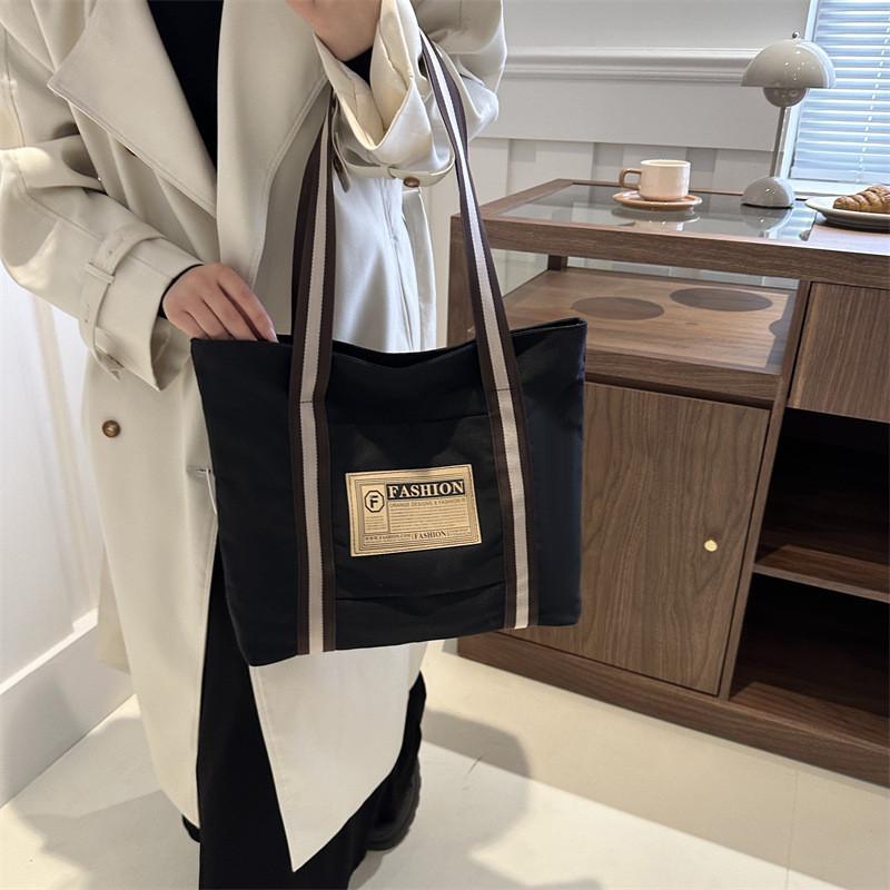 Оптовая продажа Модная универсальная большая холщовая сумка-тоут на зиму для женщин