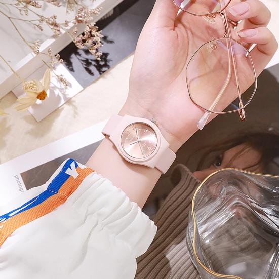 Женские часы с круглым циферблатом ярких цветов, силиконовый ремешок, кварцевый механизм, повседневные наручные часы для девочек, модные украшения, подарок на день рождения