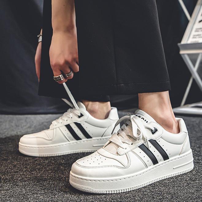 Shoes Men Breathable Sports Casual Shoes Sports White Shoes for Young Students.shoes