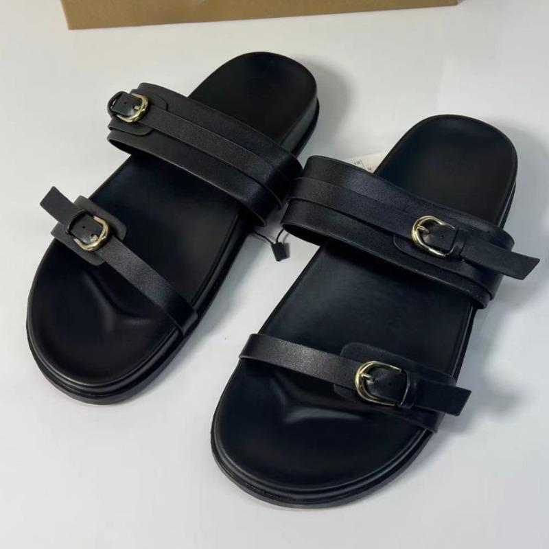 Fashion Outdoor Summer Beach Slippers for Woman Round Toe Fashion Metal Buckle Female Flat Shoes Soft Sole Leather Ladies Seaside Slides
