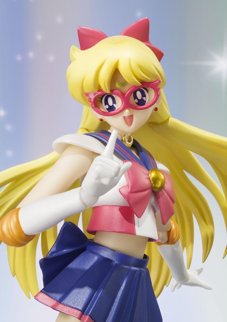 Bandai S.H.Figuarts Pretty Guardian Sailor Moon Sailor V, Approximately 140mm, Made of ABS & PVC