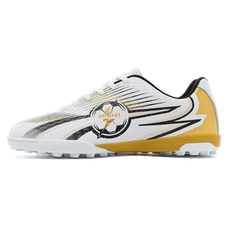 Wholesale new summer youth and children's training broken nails low-top football shoes source factory direct sales one piece hair