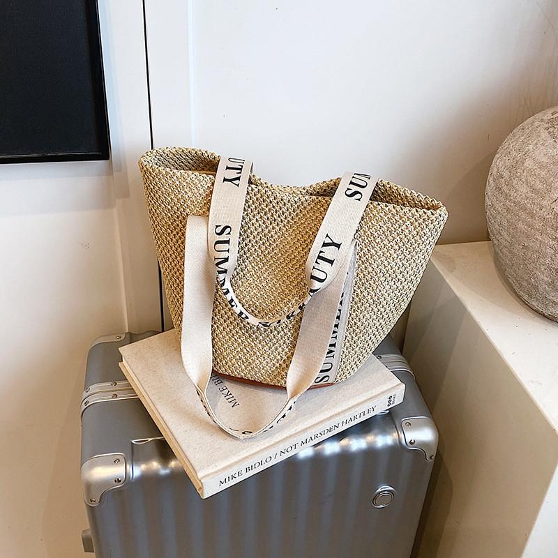 Woven Straw Shoulder Bag With Zipper Closure For Beach And Holiday Use