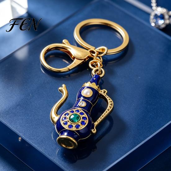 Sparkling RhinestonesKeychain Retro Teapot Keychain with Rhinestones, Ethnic Style Pitcher Key Rhinestone Charm Ring, Decorative Pendant for Handbags