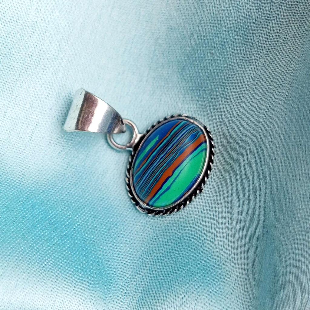 Rainbow Calsilica Gemstone 925 Sterling Silver Plated Oval Pendant Jewelry NST-J2H8419