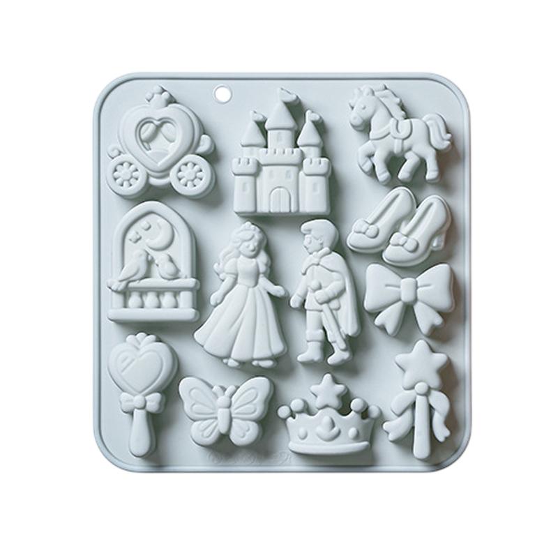 12 Cavity Silicone Mold for Cake Decoration 3D Prince Princess Castle Horse Fondant Candy Chocolate Mould for Baking