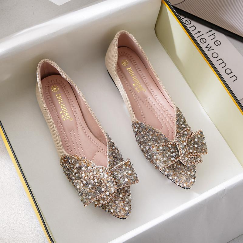 Pointed Single Shoes Women's New Shallow Mouth Rhinestone Flat Bottom Ladyshoes Soft Sole Large Size Women's Shoes One