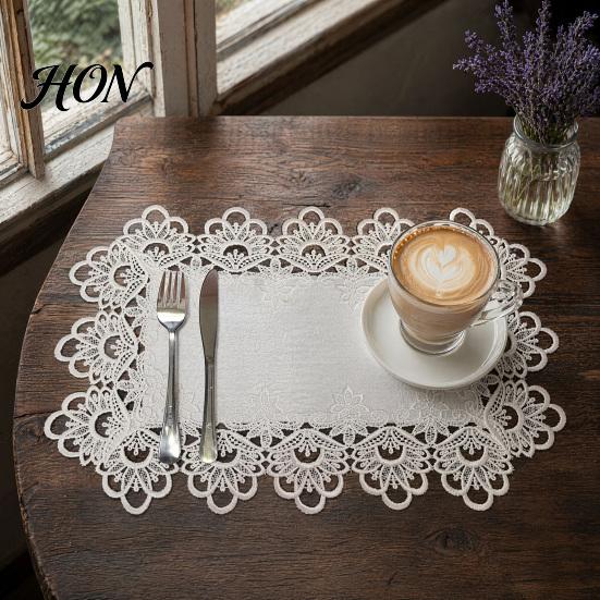 Anti-shrink Placemat White Lace Placemat, Foldable Soft Anti-Wrinkle Table Mat, Heat And Bark-grain Resistant Non-Yellowing Durable Dining Protector