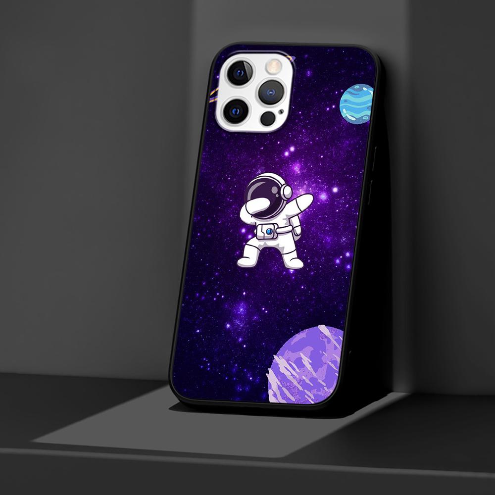 Чехол с милым астронавтом с рисунком для Apple iPhone 14 11 13 12 Pro Max XR 7 8 + SE 2020 XS 6 6s Plus 5 5S, черный силиконовый чехол для телефона