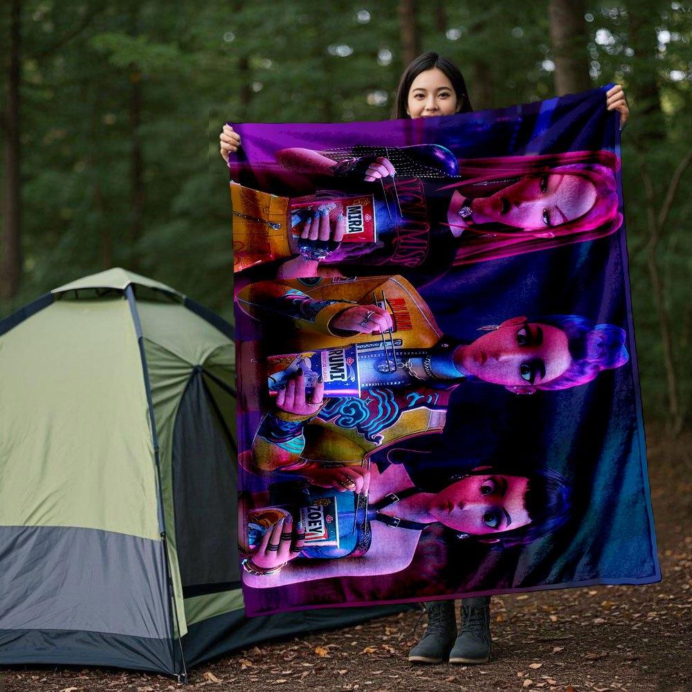 "Rumi, Mira & Zoei: The Ultimate Fashion Collection"Blanket Lightweight Flannel Throw Blanket for Sofa, Bed, Travel, Camping, Livingroom, Of
