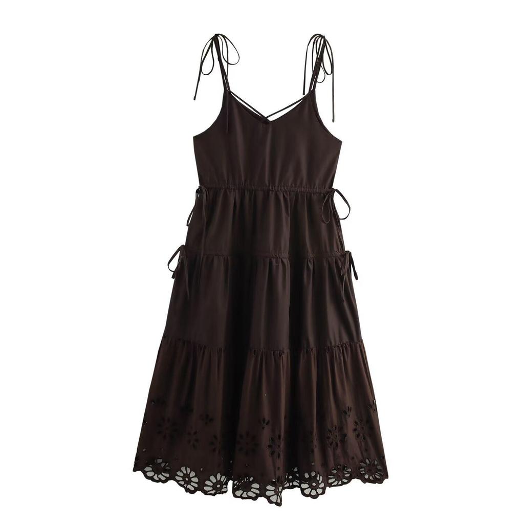Летнее хлопковое платье на тонких бретелях с вышивкой, 2025: Модное женское платье однотонной расцветки