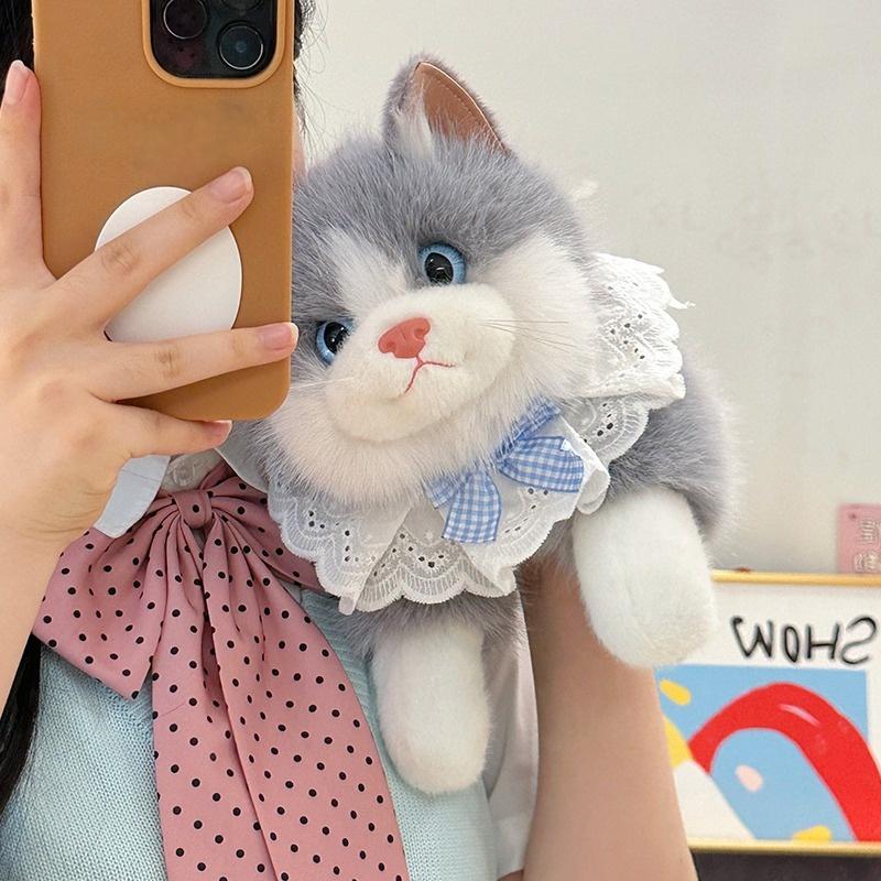 Мягкая Говорящая Плюшевая Игрушка Кошка Симуляция Куклы-Тряпичной Куклы с Слюнявчиком Очаровательная Мягконабивная Игрушка для Стола Спальни