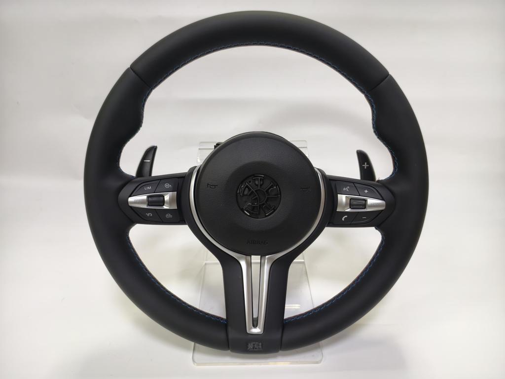 The new M-series steering wheel is suitable for BMW F01 F10 F11 F20 F21 F30 F31 F34 F32 F33 F36 F22 F23 F48 M3 M5 steering wheel automotive parts
