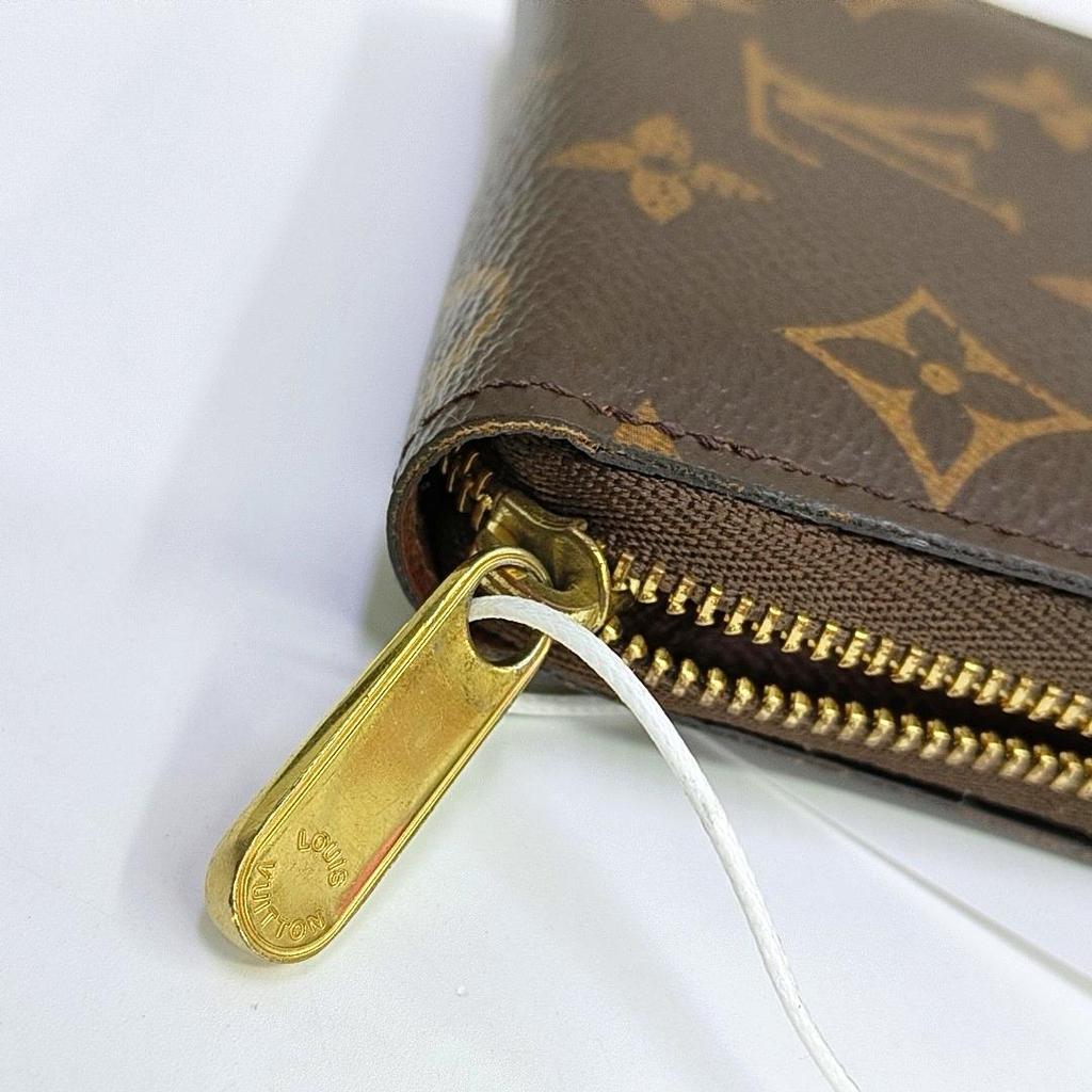 [Б/У] Кошелек Louis Vuitton Zippy 'Коричневый канвас Monogram' - Хорошее состояние #191VN8D