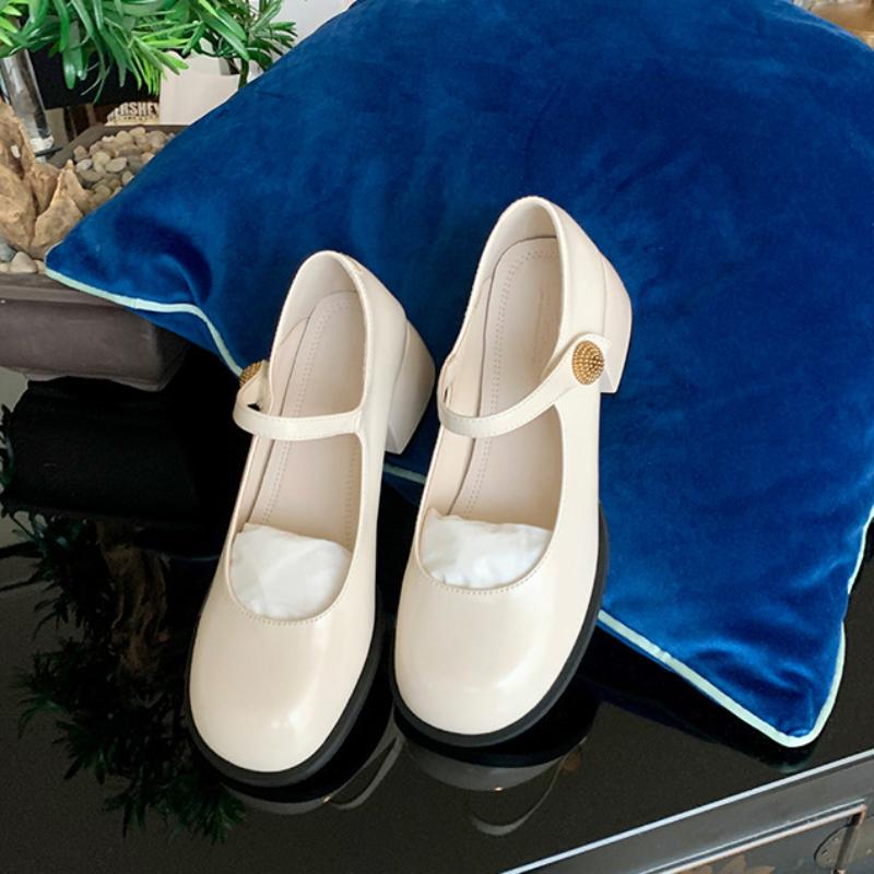 Туфли Mary Jane женские из искусственной кожи на высоком каблуке, студенческая мода, новые толстые каблуки 2024 года, повседневная классическая женская обувь на одной пуговице