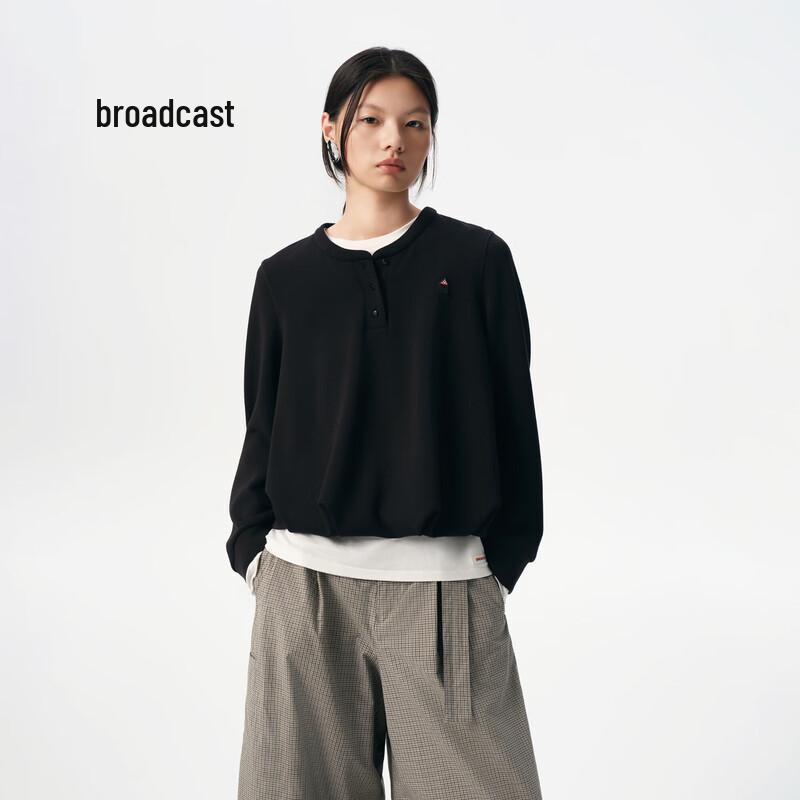 broadcast Women's Loose Fit Round Neck Long Sleeve Sweatshirt