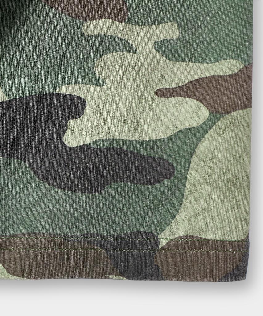 Dimiteulibeullaeg Футболка с коротким рукавом Raglan Color Block Pigment Artwork_Слоновая кость и Камуфляж
