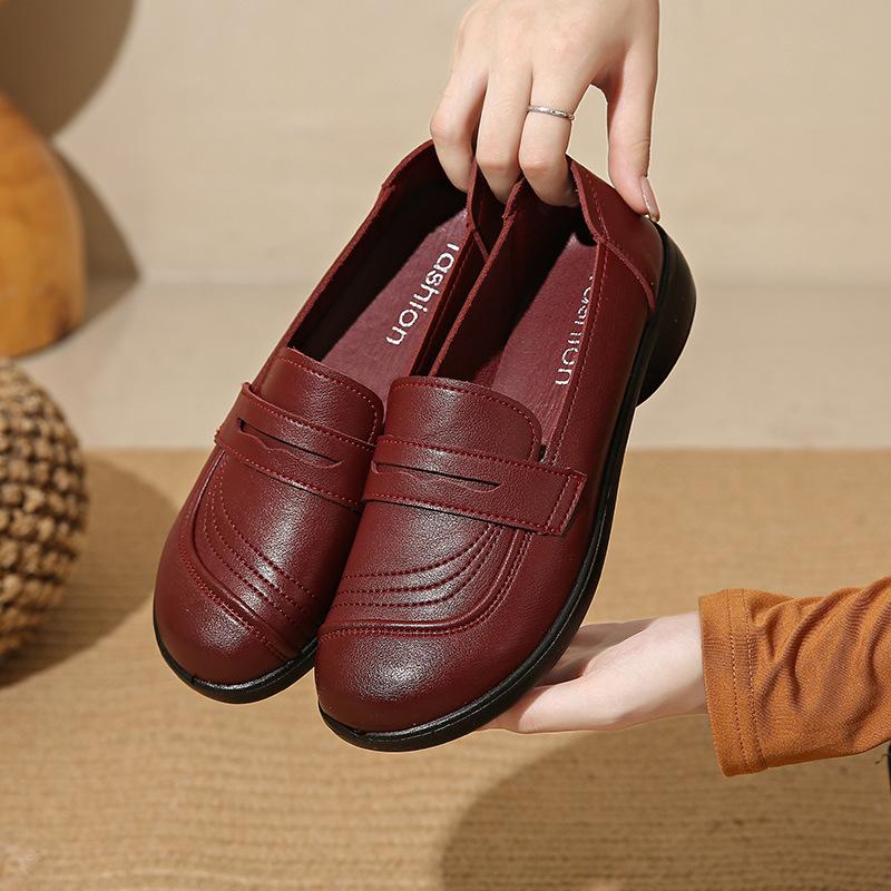 2024 весна и осень обувь для мам мягкая подошва удобная рабочая кожаная обувь женская обувь среднего и пожилого возраста одинарные туфли нескользящие туфли на плоской подошве