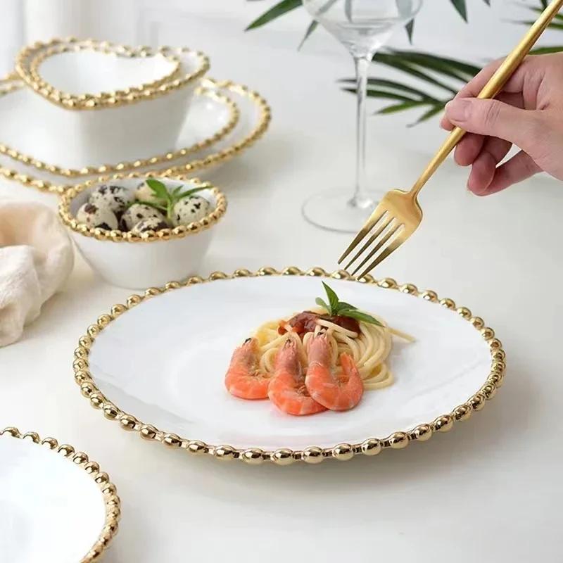 Luxury Ceramic Dinnerware Round Heart Shaped Dessert Plate Dinner Plates White Bowls with Gold Rim Family Household Tableware