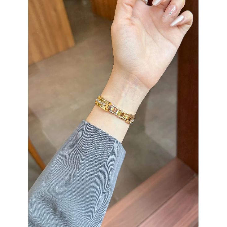 Slim Metal Band for Apple Watch Band 41mm 40mm 38mm 44mm 45mm 46mm 49mm 42mm Women Thin Strap for iWatch Series 11 10 9 8 7 6 5
