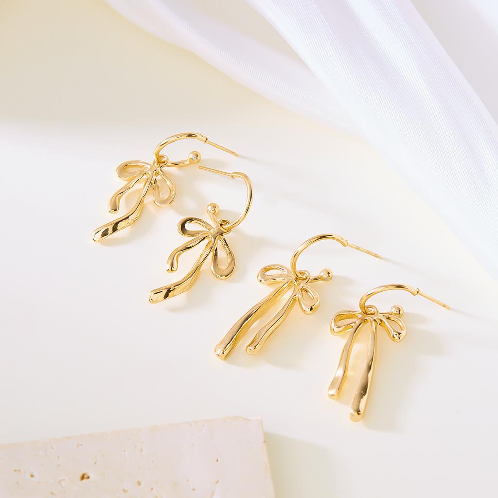 Minimalist Cute Small Bowkont Stud Earrings for Women Trendy Gold Plated Y2K Bow Earrings Piercing Ear Accessories Jewelry Gift