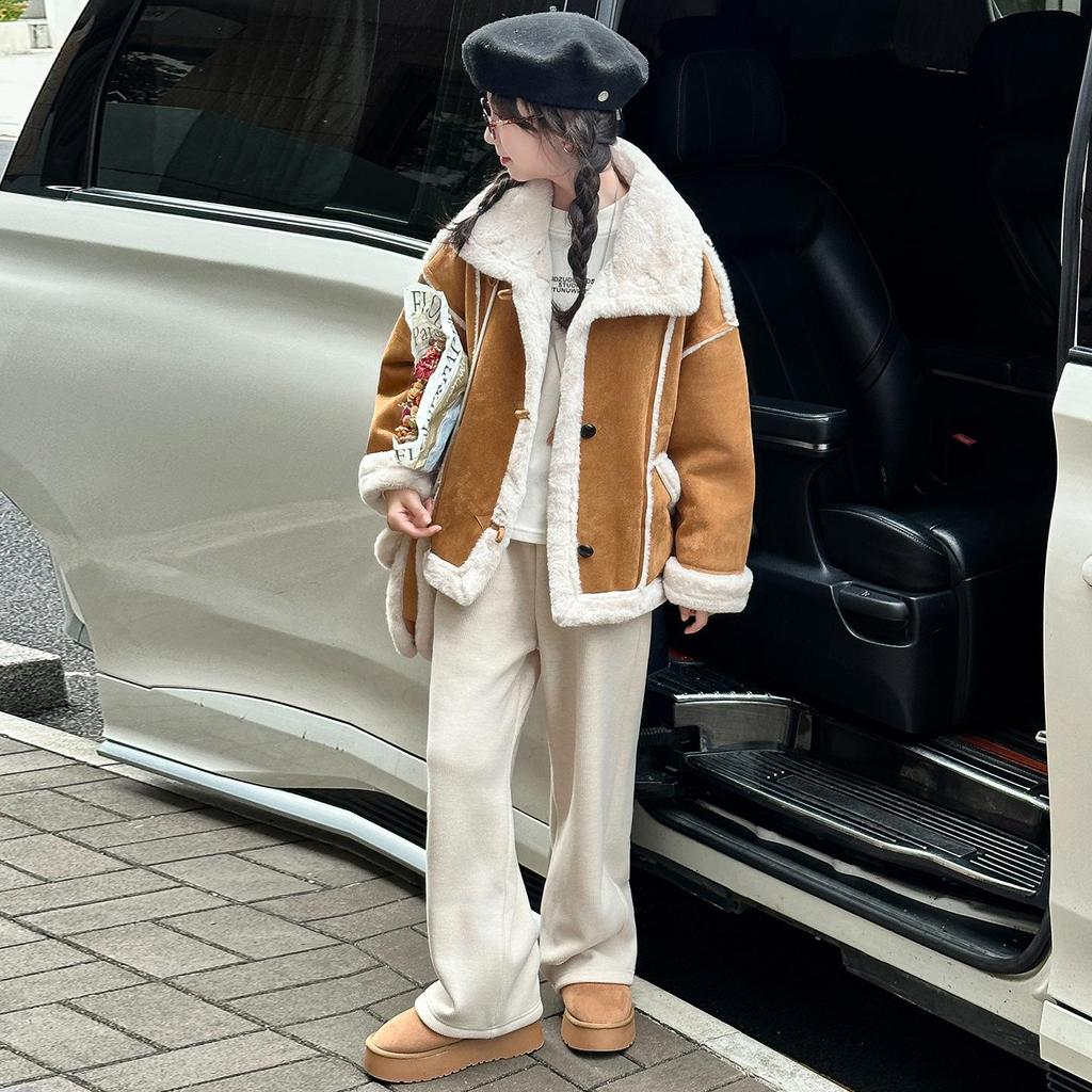 Стильное утолщенное пальто из овчины для девочек - Мода осень/зима 2025