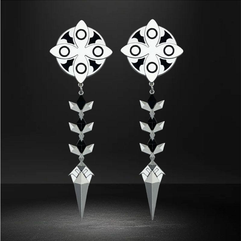 Game Genshin Impact II Capitano Cosplay The Captain Brooch Keychain Badge Pin Key Chain Jewelry Keyring Accessories Halloween