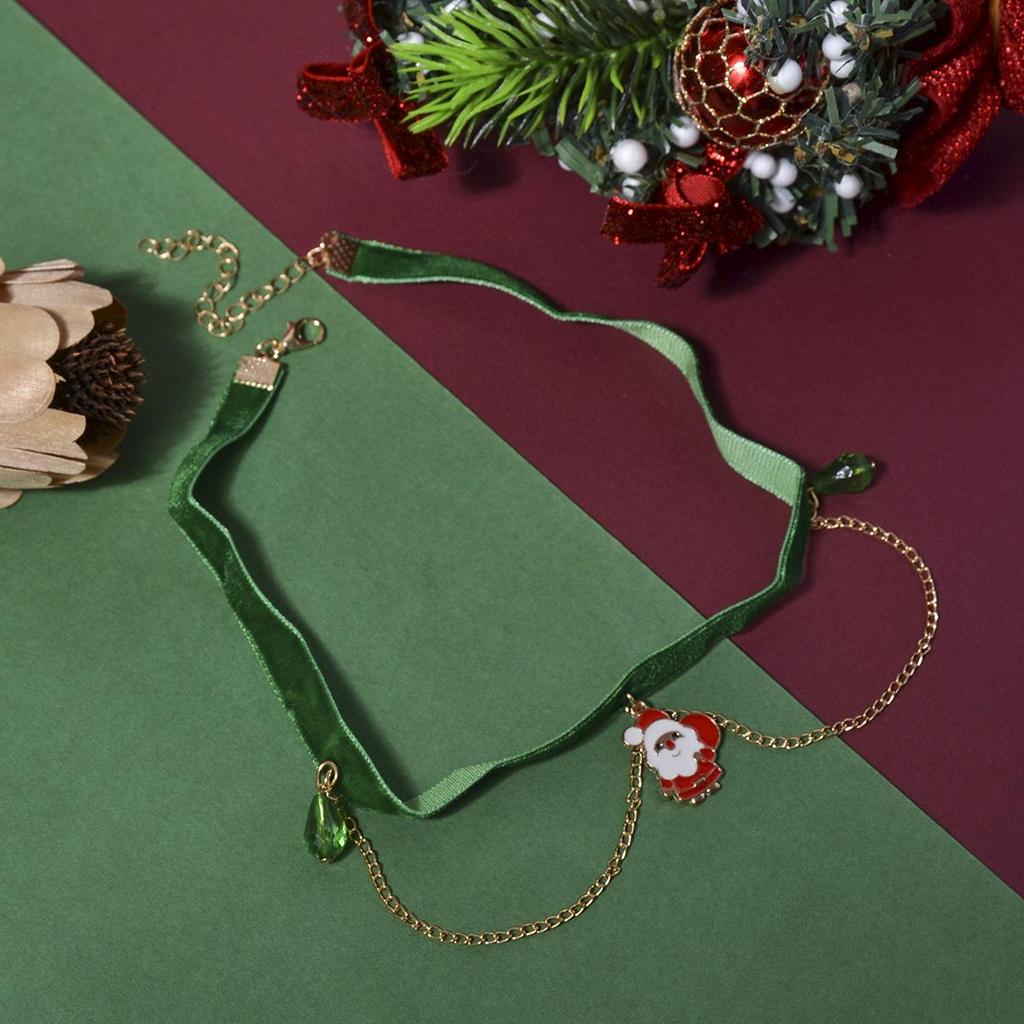 European-American Minimalist Christmas Necklace with Red Velvet Santa Gloves Pendant