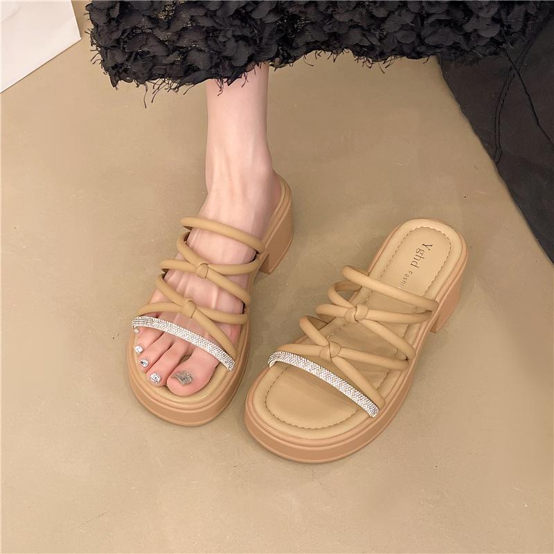 Fairy cool slippers female summer wear new 2025 heightening beach shoes skirt high heels sandals platform wind match