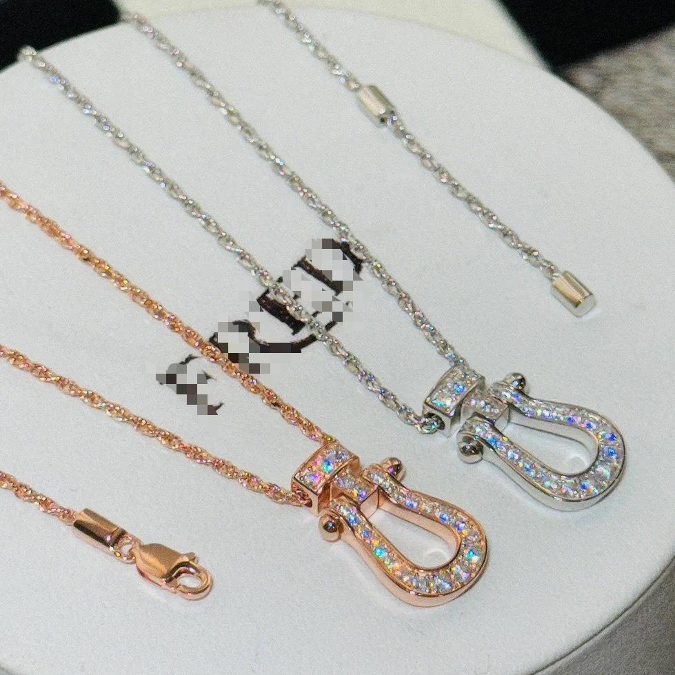 Full Diamond Necklace Medium Carved Fujia U-Shaped Cross Clavicle Chain Women's Jewelry