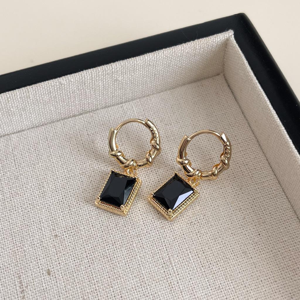 Ретро и модные женские серьги, квадратные серьги-капли масла, элитное чувство, модный темперамент, аксессуары для ушей