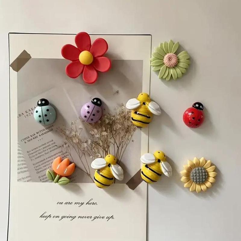 10 PCS/Set Kitchen Magnet Set for Home Decor Nature-Inspired Fridge Magnet Collection Floral Bee Fridge Magnets Set Refrigerators