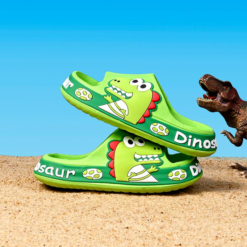 Модные новые летние детские тапочки для мальчиков, домашние банные нескользящие тапочки для девочек с героями мультфильмов, удобные сандалии из ЭВА с мягкой подошвой для дома и улицы