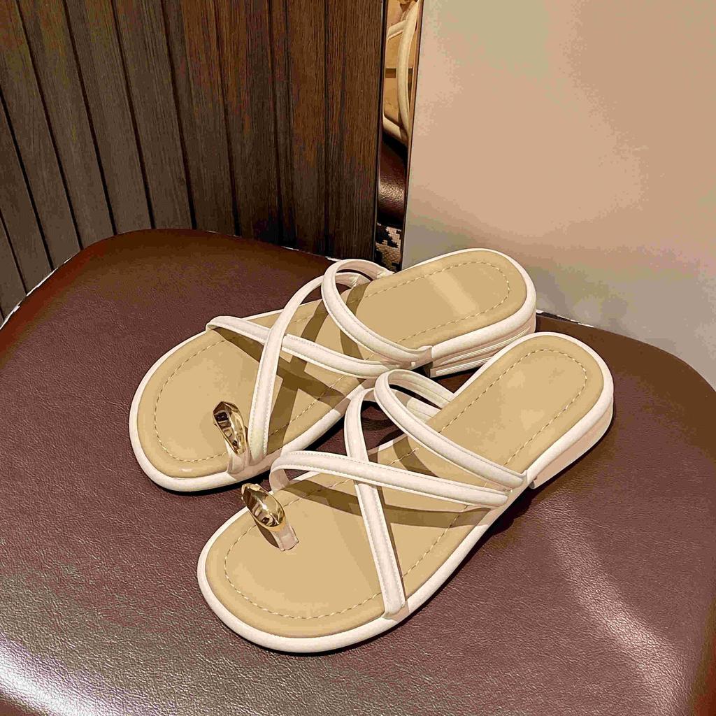 French flat-bottomed set of toe cool slippers women's shoes summer wear new summer soft-soled popular half-drag sandals