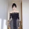 Retro Pure Desire Lace One-Shoulder Dress: Women's 2025 Sexy Long Sleeve, Hip-Hugging Skirt.