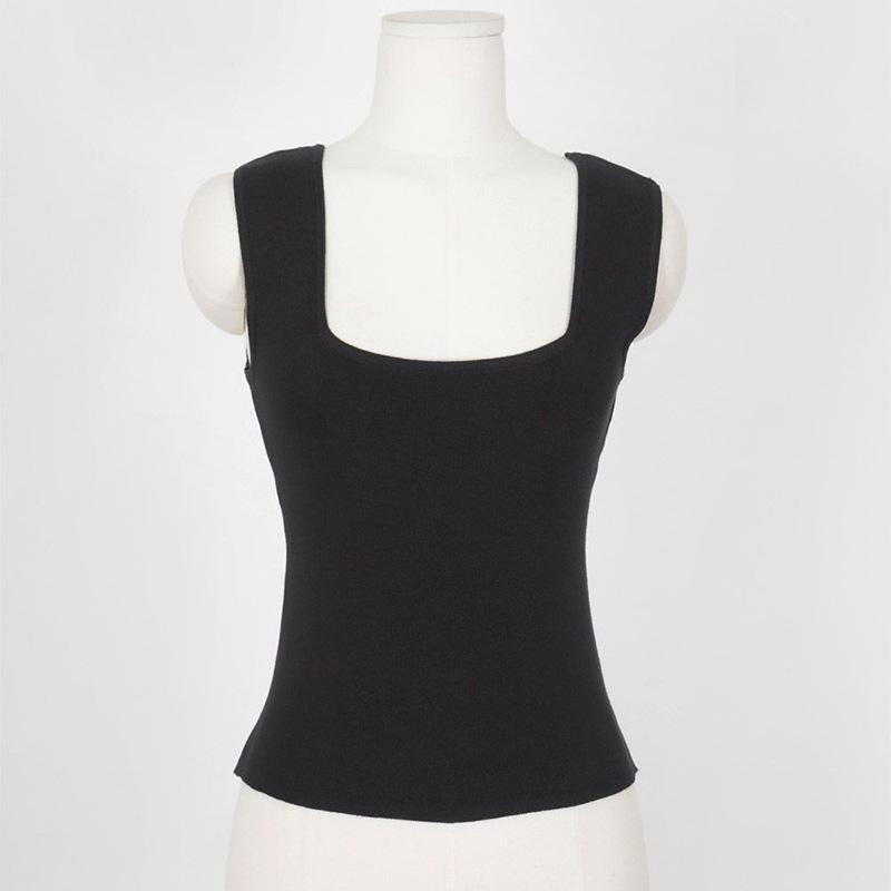 Женская узкая майка с квадратным воротником на раннюю осень - универсальный топ в корейском стиле