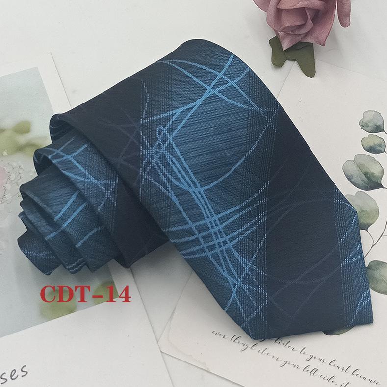 Handmade Men's 8cm Black Grey Striped Jacquard Silk Tie