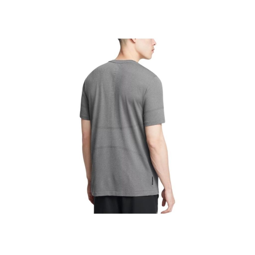 Under Armour Футболка Ua Vanish Elite бесшовная удобная с круглым вырезом, быстросохнущая, повседневная, с коротким рукавом, мужская, цвет Rhino-Gray 1376781-025