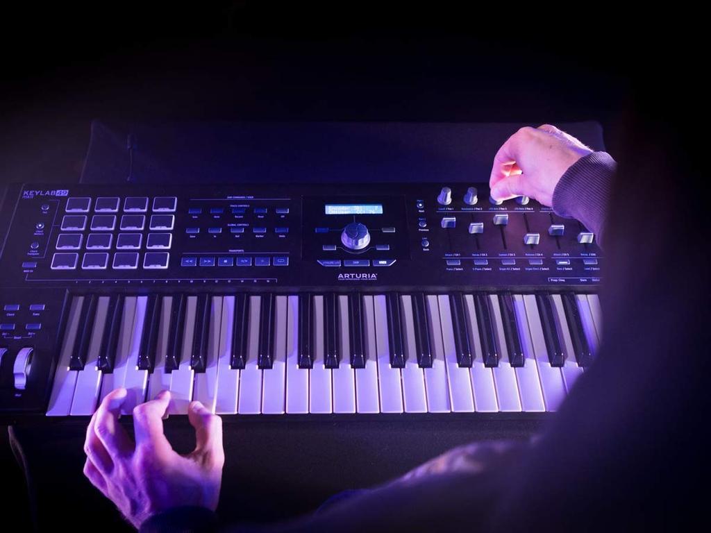 Контроллер клавиатуры Arturia KeyLab mkII 61 клавиша, черный